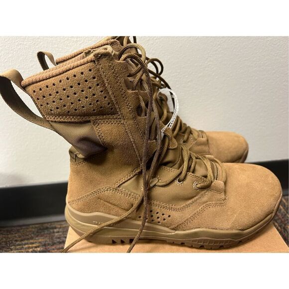 Nike SFB Field 2 8" Leather Tactical Boots Brown AQ1202-900 Men's 6.5 Women’s 8